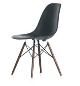 Vitra Eames Plastic Side Chair