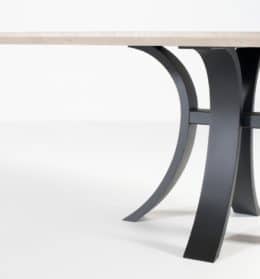 Kops Slim table semi-oval | Van Rossum | Smellink Wonen + Design