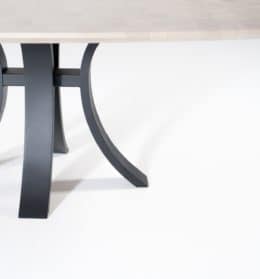 Kops Slim table semi-oval | Van Rossum | Smellink Wonen + Design
